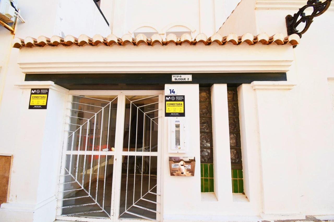 Expoholidays - Vistas Al Puerto Deportivo Galera Almerimar Exterior foto